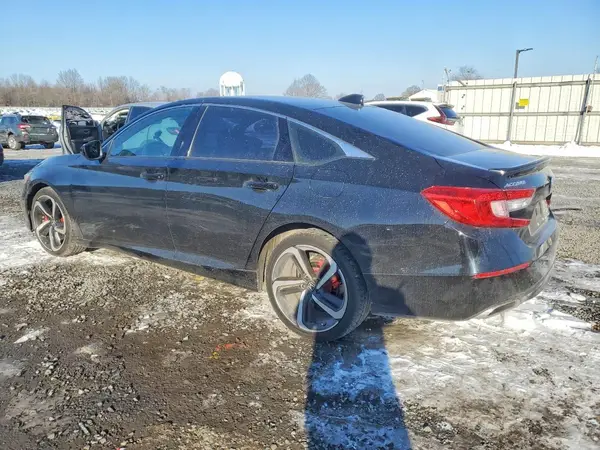 1HGCV1F30JA030618 2018 HONDA ACCORD - Image 2