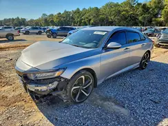 1HGCV1F30JA041148 2018 HONDA ACCORD