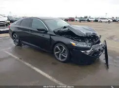 1HGCV1F30JA053638 2018 HONDA ACCORD