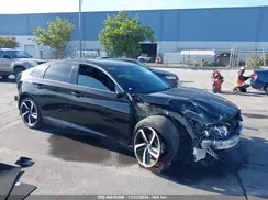 1HGCV1F30JA068771 2018 HONDA ACCORD