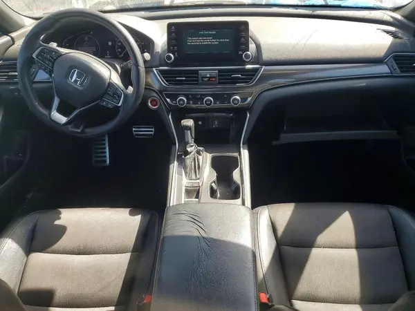 1HGCV1F30JA068897 2018 HONDA ACCORD - Image 8