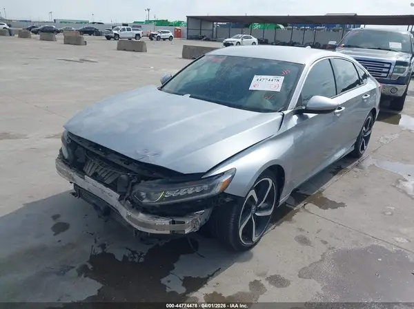 1HGCV1F30JA071444 2018 HONDA ACCORD - Image 2