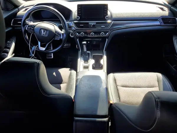 1HGCV1F30JA076675 2018 HONDA ACCORD - Image 8