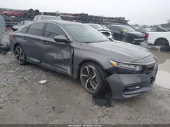 1HGCV1F30JA087465 2018 HONDA ACCORD