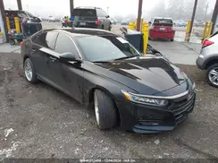 1HGCV1F30JA099003 2018 HONDA ACCORD