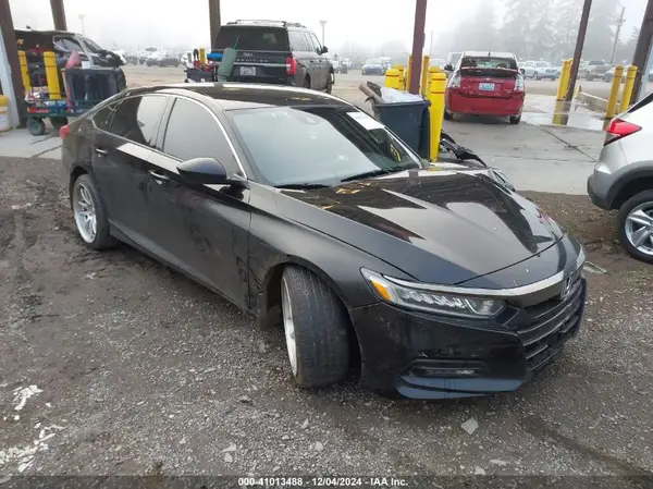 1HGCV1F30JA099003 2018 HONDA ACCORD - Image 1
