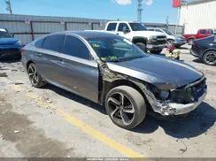 1HGCV1F30JA099566 2018 HONDA ACCORD