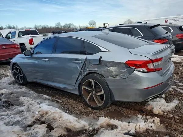 1HGCV1F30JA100943 2018 HONDA ACCORD - Image 2