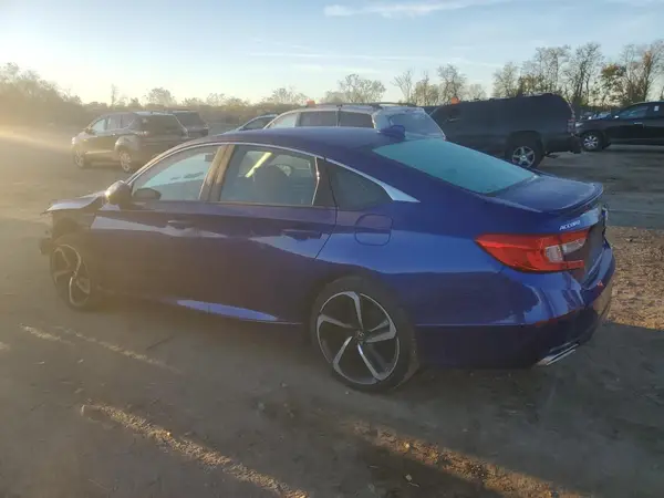 1HGCV1F30JA105365 2018 HONDA ACCORD - Image 2