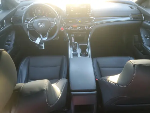 1HGCV1F30JA105365 2018 HONDA ACCORD - Image 8