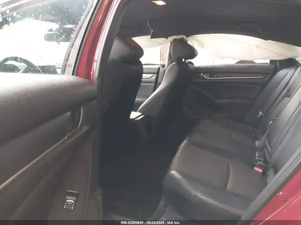 1HGCV1F30JA118746 2018 HONDA ACCORD - Image 8