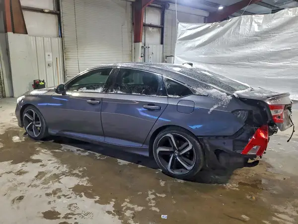 1HGCV1F30JA127253 2018 HONDA ACCORD - Image 2