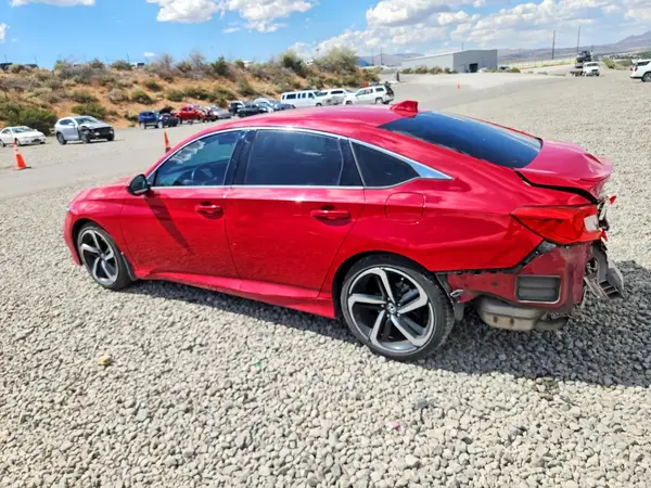 1HGCV1F30JA131464 2018 HONDA ACCORD - Image 2