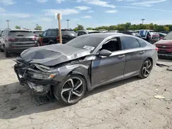 1HGCV1F30JA132503 2018 HONDA ACCORD