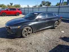 1HGCV1F30JA133246 2018 HONDA ACCORD
