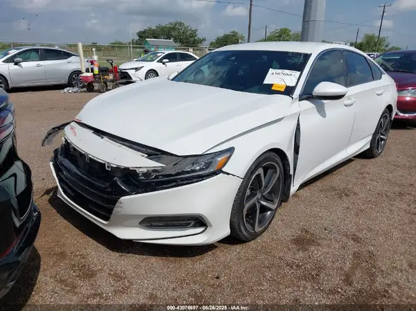 1HGCV1F30JA143002 2018 HONDA ACCORD - Image 2