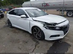 1HGCV1F30JA145378 2018 HONDA ACCORD