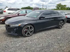 1HGCV1F30JA161922 2018 HONDA ACCORD