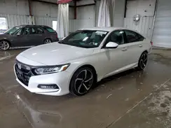 1HGCV1F30JA164481 2018 HONDA ACCORD