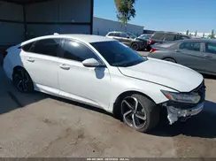 1HGCV1F30JA165470 2018 HONDA ACCORD