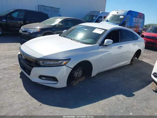 1HGCV1F30JA167767 2018 HONDA ACCORD - Image 2