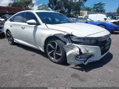 1HGCV1F30JA195679 2018 HONDA ACCORD