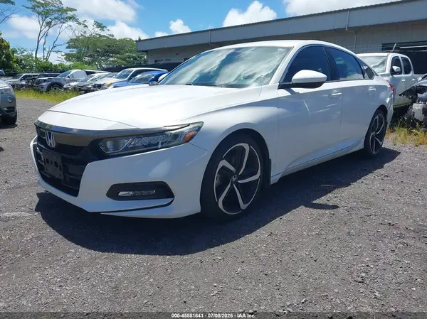 1HGCV1F30JA195679 2018 HONDA ACCORD - Image 2