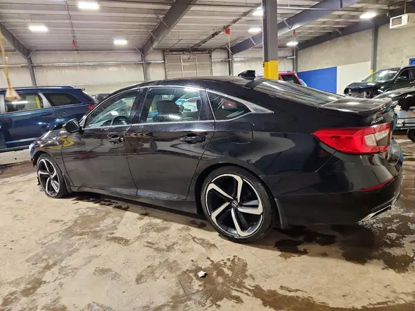 1HGCV1F30JA200296 2018 HONDA ACCORD - Image 2