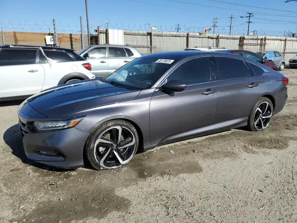 1HGCV1F30JA201688 2018 HONDA ACCORD - Image 1