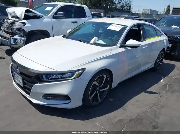1HGCV1F30JA204560 2018 HONDA ACCORD - Image 2