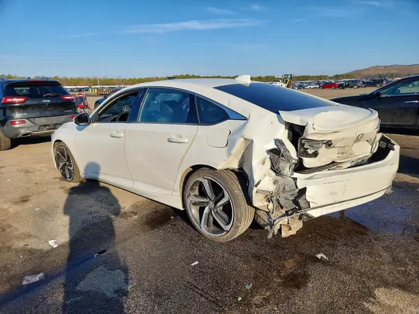 1HGCV1F30JA204719 2018 HONDA ACCORD - Image 2