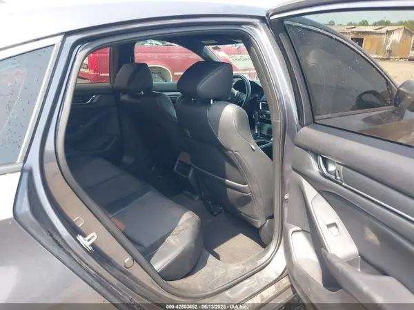 1HGCV1F30JA210861 2018 HONDA ACCORD - Image 8