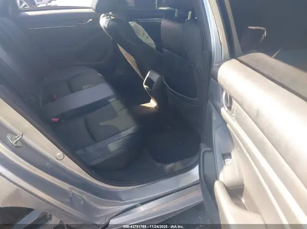 1HGCV1F30JA212237 2018 HONDA ACCORD - Image 8