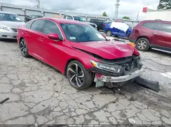 1HGCV1F30JA218944 2018 HONDA ACCORD