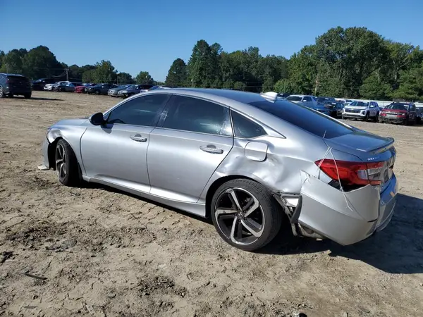 1HGCV1F30JA231239 2018 HONDA ACCORD - Image 2