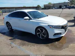 1HGCV1F30JA235615 2018 HONDA ACCORD