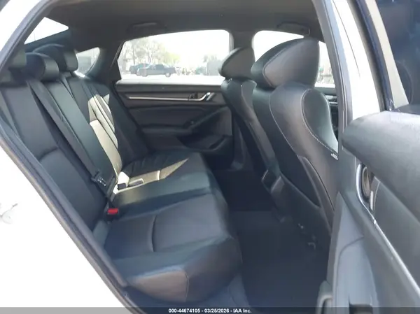 1HGCV1F30JA235615 2018 HONDA ACCORD - Image 8
