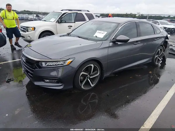 1HGCV1F30JA240765 2018 HONDA ACCORD - Image 2