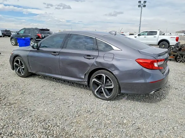 1HGCV1F30JA252804 2018 HONDA ACCORD - Image 2