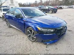 1HGCV1F30JA253967 2018 HONDA ACCORD