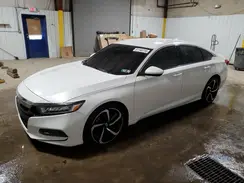 1HGCV1F30JA255833 2018 HONDA ACCORD