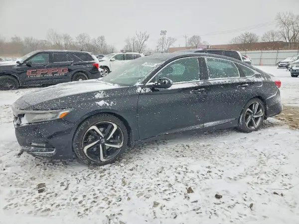 1HGCV1F30JA256402 2018 HONDA ACCORD - Image 1