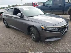 1HGCV1F30JA263589 2018 HONDA ACCORD