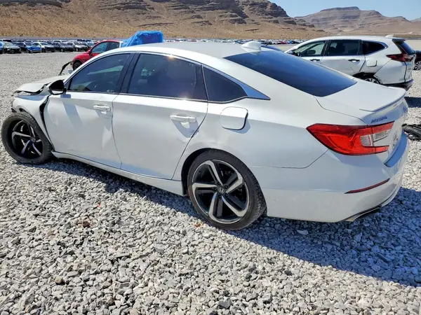 1HGCV1F30JA265987 2018 HONDA ACCORD - Image 2