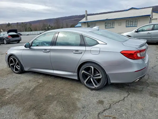1HGCV1F30JA267500 2018 HONDA ACCORD - Image 2