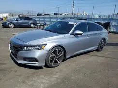 1HGCV1F30JA267528 2018 HONDA ACCORD