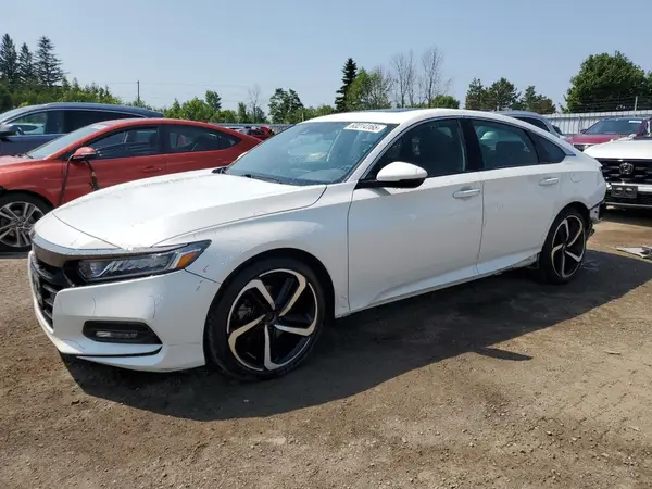 1HGCV1F30JA805256 2018 HONDA ACCORD - Image 1