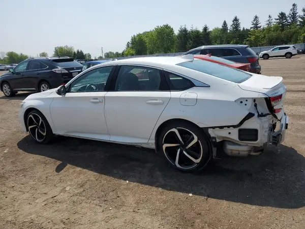 1HGCV1F30JA805256 2018 HONDA ACCORD - Image 2