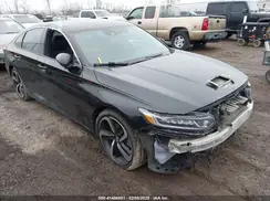 1HGCV1F30JA811056 2018 HONDA ACCORD