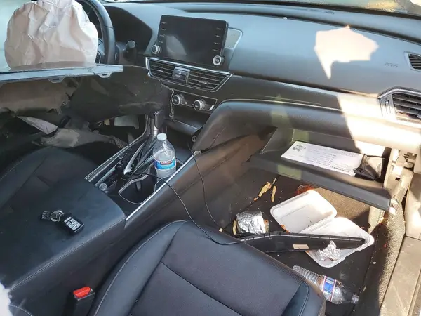 1HGCV1F30KA002464 2019 HONDA ACCORD - Image 8